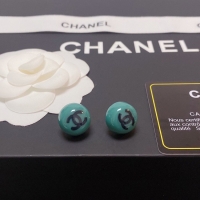 Luxurious Chanel Earrings CE8325