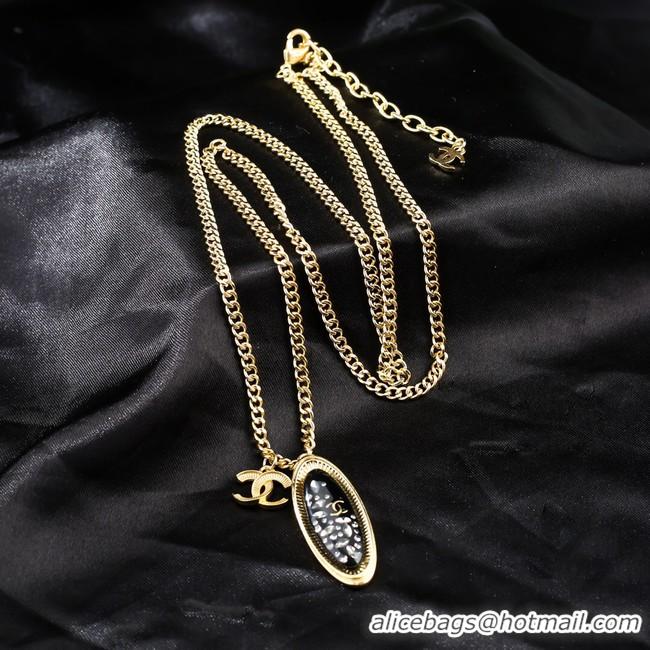 Best Grade Chanel Necklace CE8359