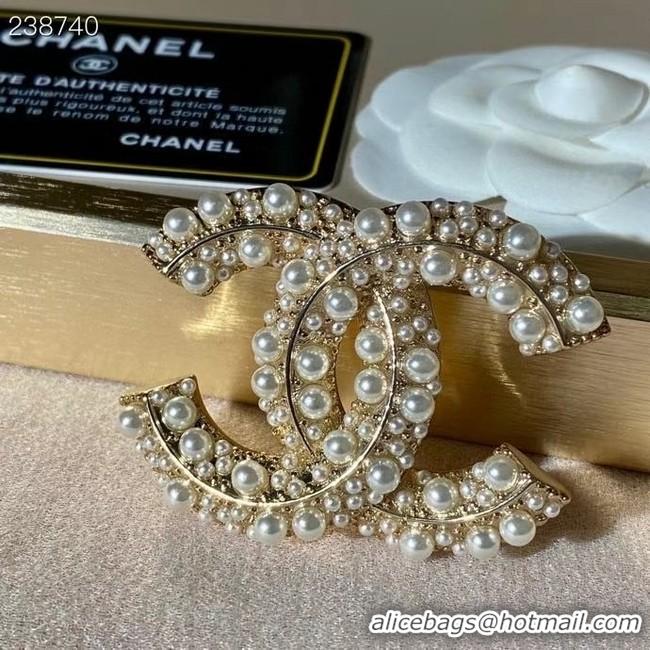 Comfortable Chanel Brooch CE8385