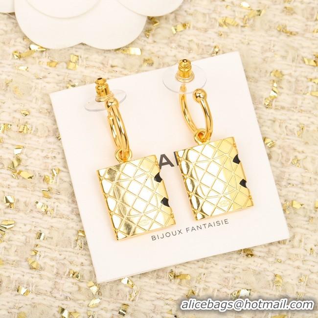 Affordable Price Chanel Earrings CE8401