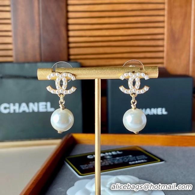 Elegant Chanel Earrings CE8415