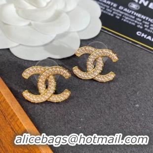 Classic Practical Chanel Earrings CE8416