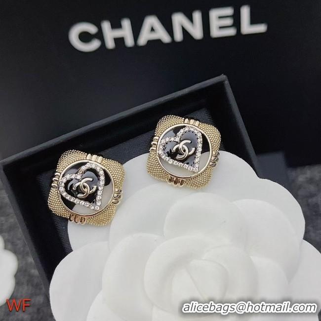 Stylish Chanel Earrings CE8422