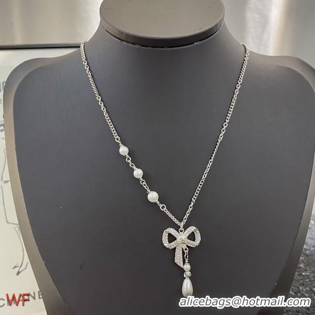 Comfortable Chanel Necklace CE8425