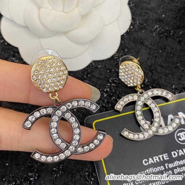 Purchase Chanel Earrings CE8439