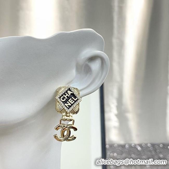 Modern Chanel Earrings CE8521