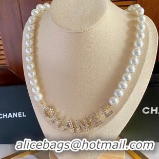 Luxurious Chanel Necklace CE8541