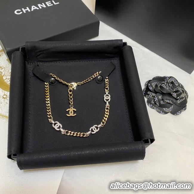 Luxurious Chanel Necklace CE8548