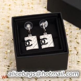 Top Grade Chanel Earrings CE8553