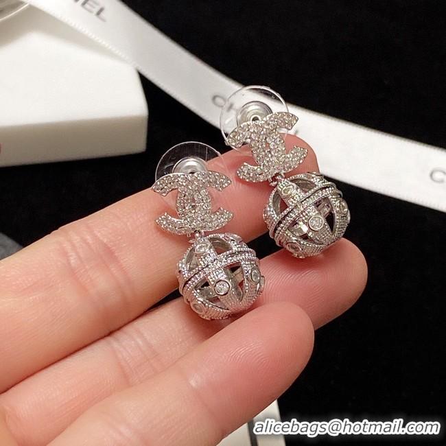 Best Grade Chanel Earrings CE8565