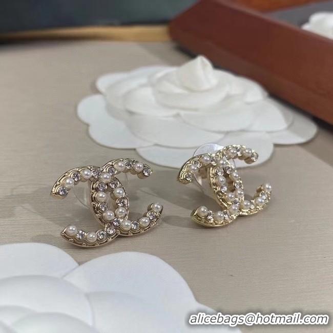 Luxurious Chanel Earrings CE8598