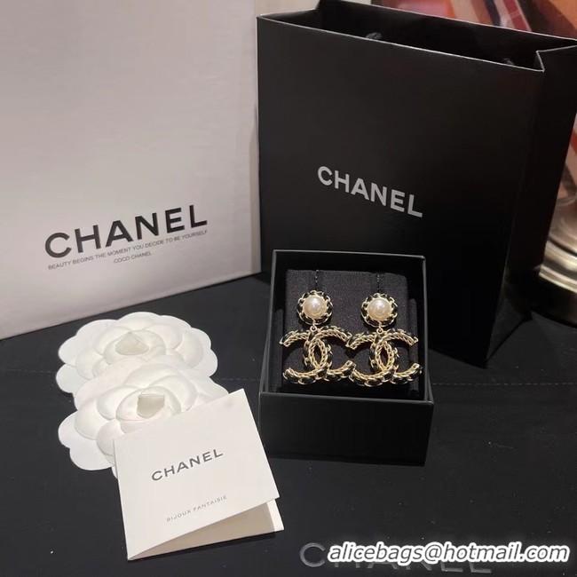 Stylish Chanel Earrings CE8603