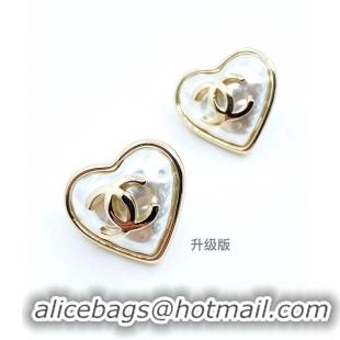 Stylish Chanel Earrings CE8635