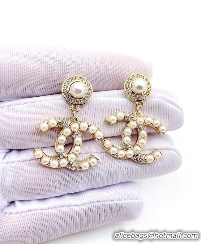 Luxury Chanel Earrings CE8638