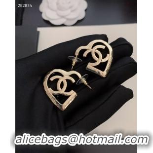 Stylish Chanel Earrings CE8674