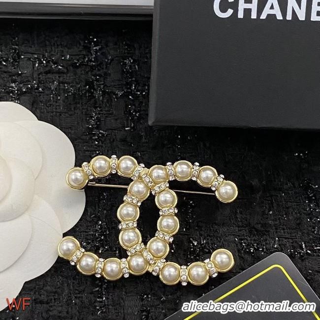 Cheap Price Chanel Brooch CE8697