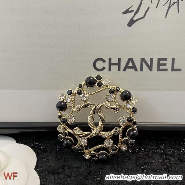 Charming Chanel Brooch CE8698