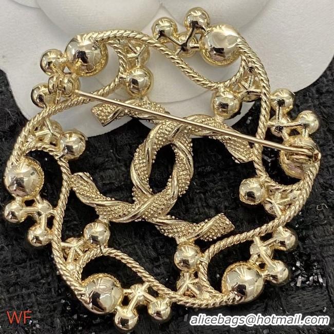 Charming Chanel Brooch CE8698