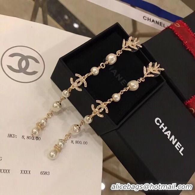 Luxurious Chanel Earrings CE8712