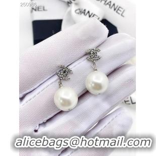 Fashion Chanel Earrings CE8803