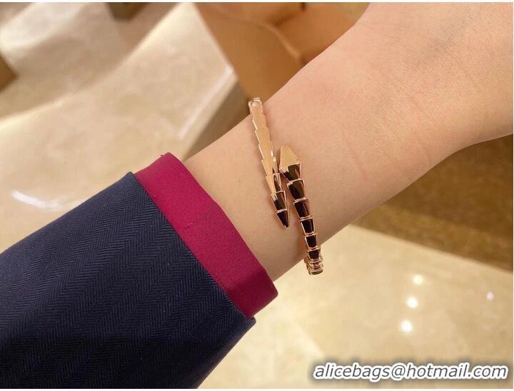 Buy Fashionable BVLGARI Bracelet CE2333 Rose Gold