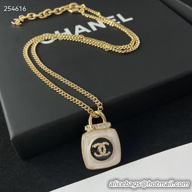 Lowest Cost Chanel Necklace CE8810