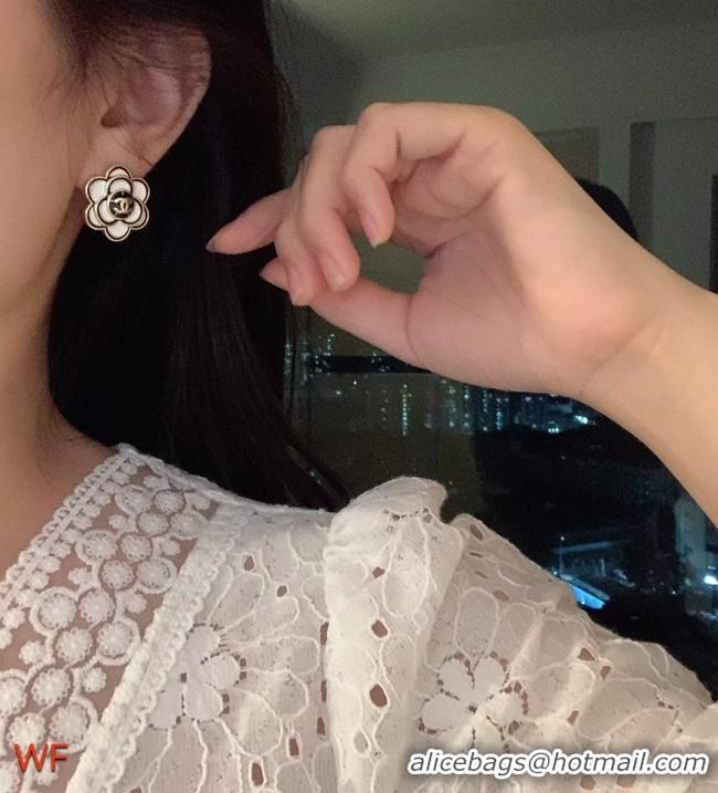 Discount Chanel Earrings CE8822