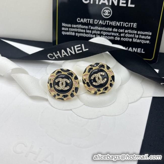 Sophisticated Chanel Earrings CE8845