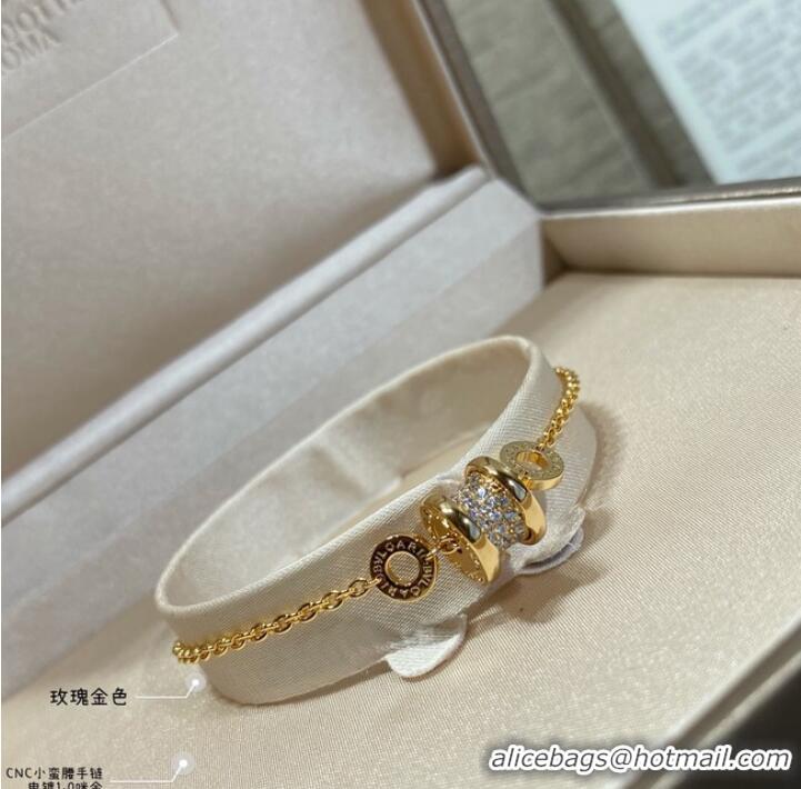 Famous Brand BVLGARI Bracelet CE9013 Gold