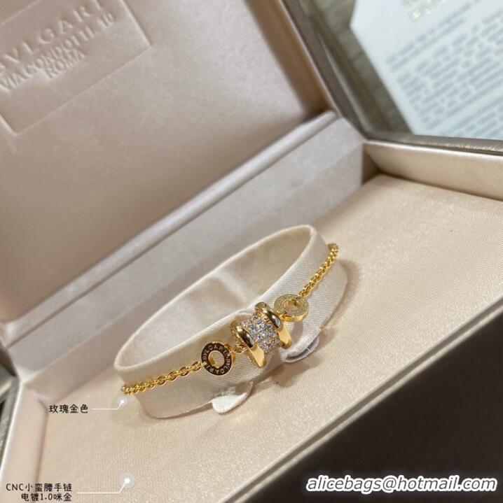 Famous Brand BVLGARI Bracelet CE9013 Gold