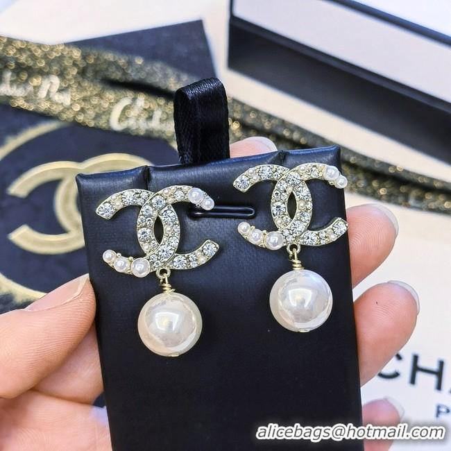 Top Design Chanel Earrings CE8903