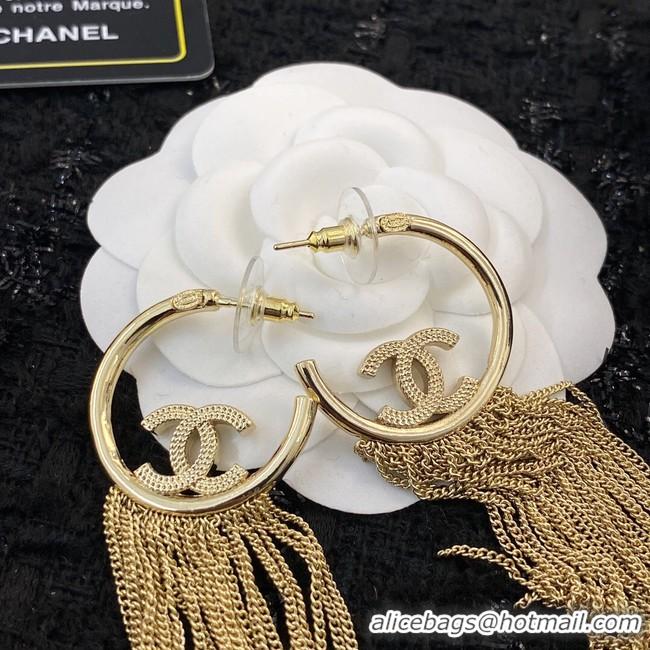 Stylish Chanel Earrings CE8909