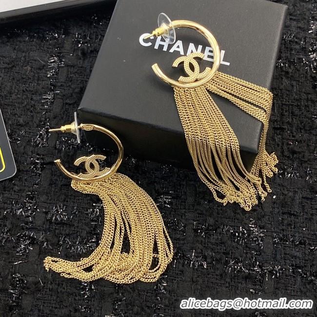 Stylish Chanel Earrings CE8909