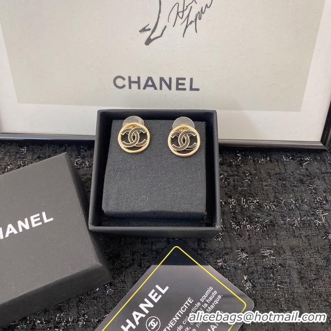 Stylish Chanel Earrings CE8934