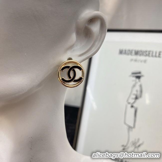 Stylish Chanel Earrings CE8934