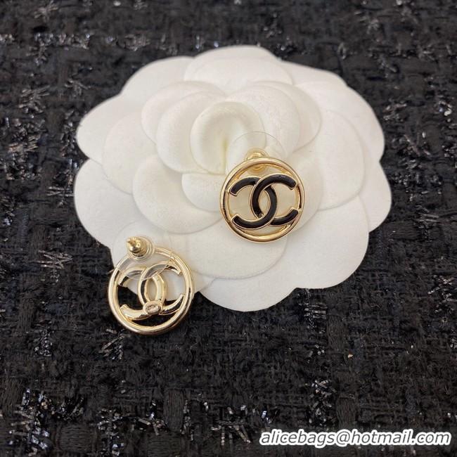 Stylish Chanel Earrings CE8934