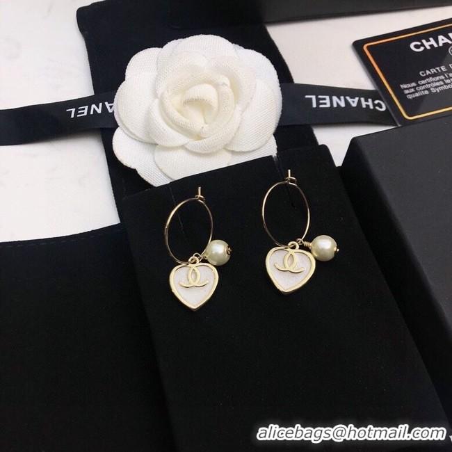 Sophisticated Chanel Earrings CE8946