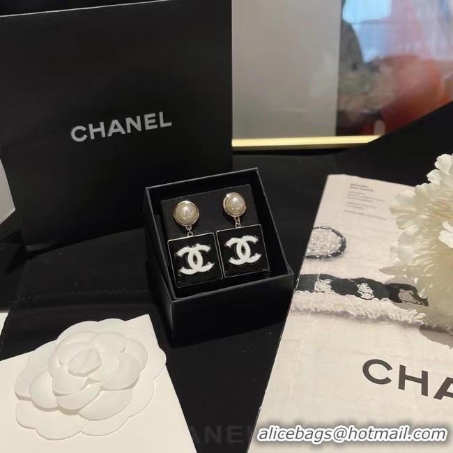 Classic Hot Chanel Earrings CE8950