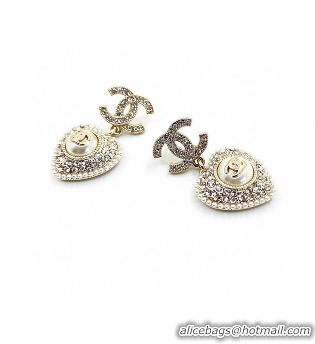 Stylish Chanel Earrings CE9109