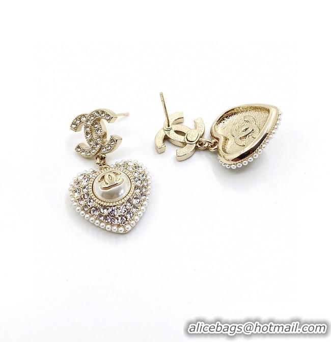 Stylish Chanel Earrings CE9109