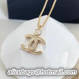 Unique Style Chanel Necklace CE9202