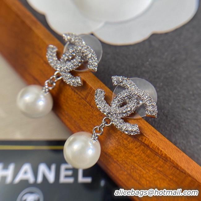 Best Product Chanel Earrings CE9204