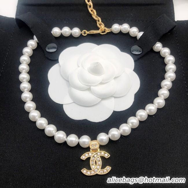 Sophisticated Chanel Necklace CE9368