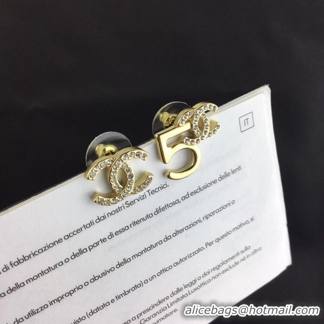 Luxurious Chanel Earrings CE9379