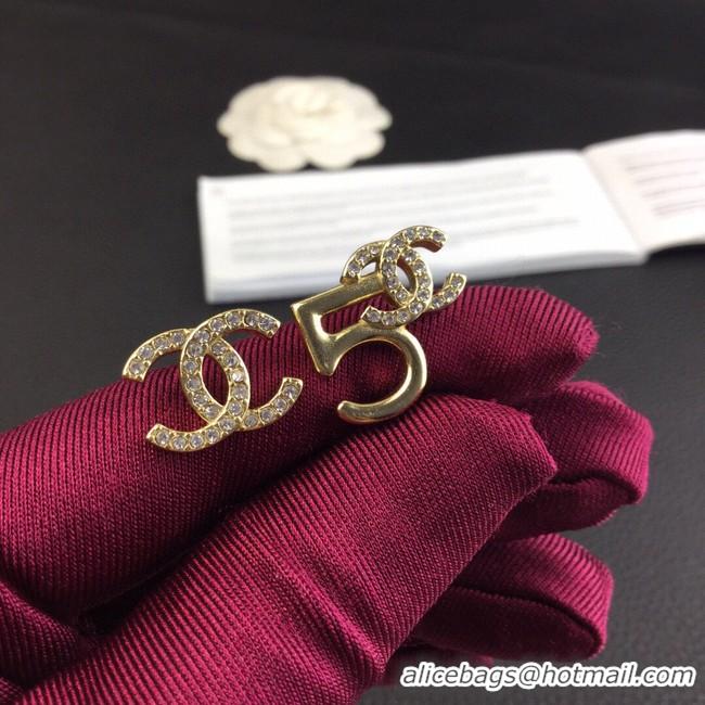 Luxurious Chanel Earrings CE9379