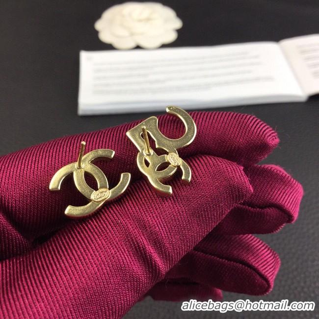 Luxurious Chanel Earrings CE9379