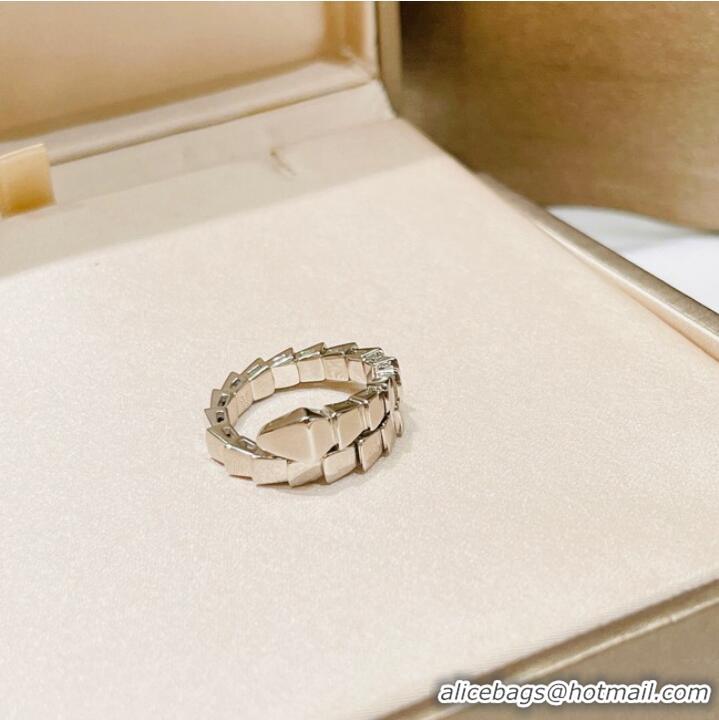 Luxurious Promotional BVLGARI Ring CE9086 Silver