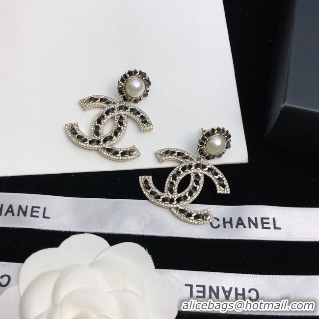 Stylish Chanel Earrings CE9391