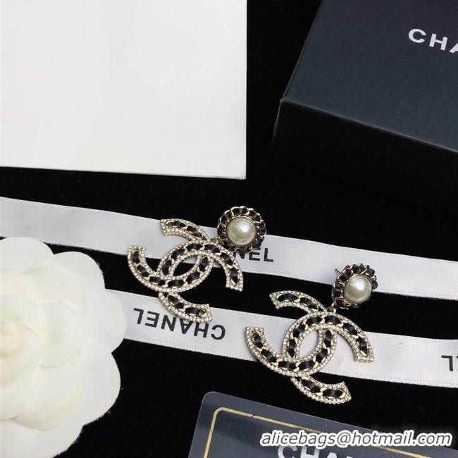 Stylish Chanel Earrings CE9391