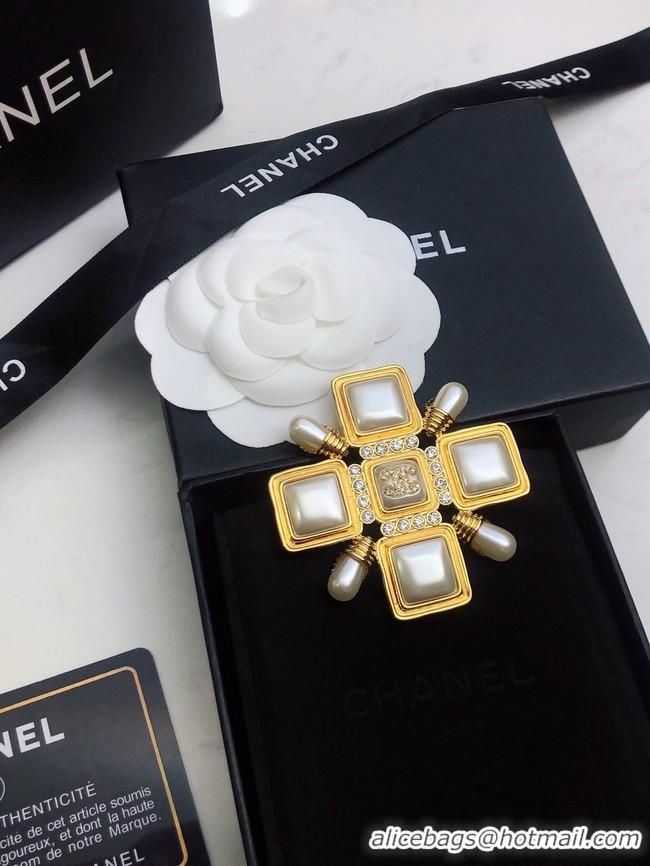 Luxury Chanel Brooch CE9396